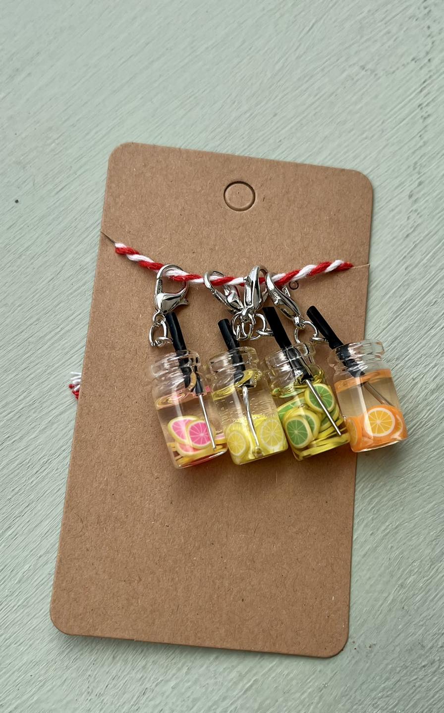 Fruit drink stitch markers